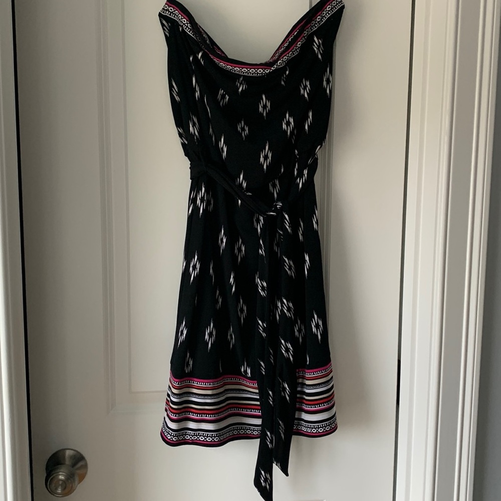 White House Black Market Strapless Dress